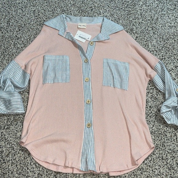 Lovely Melody Tops - Lovely Melody Pink and Blue Button Down Shirt size small